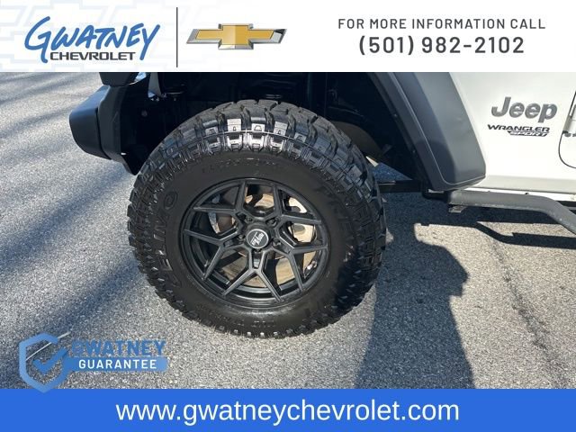 Used 2019 Jeep Wrangler Sport image 9