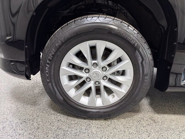 Used 2018 Lexus GX 460 Premium w/ Premium Package AWD/4WD image 31