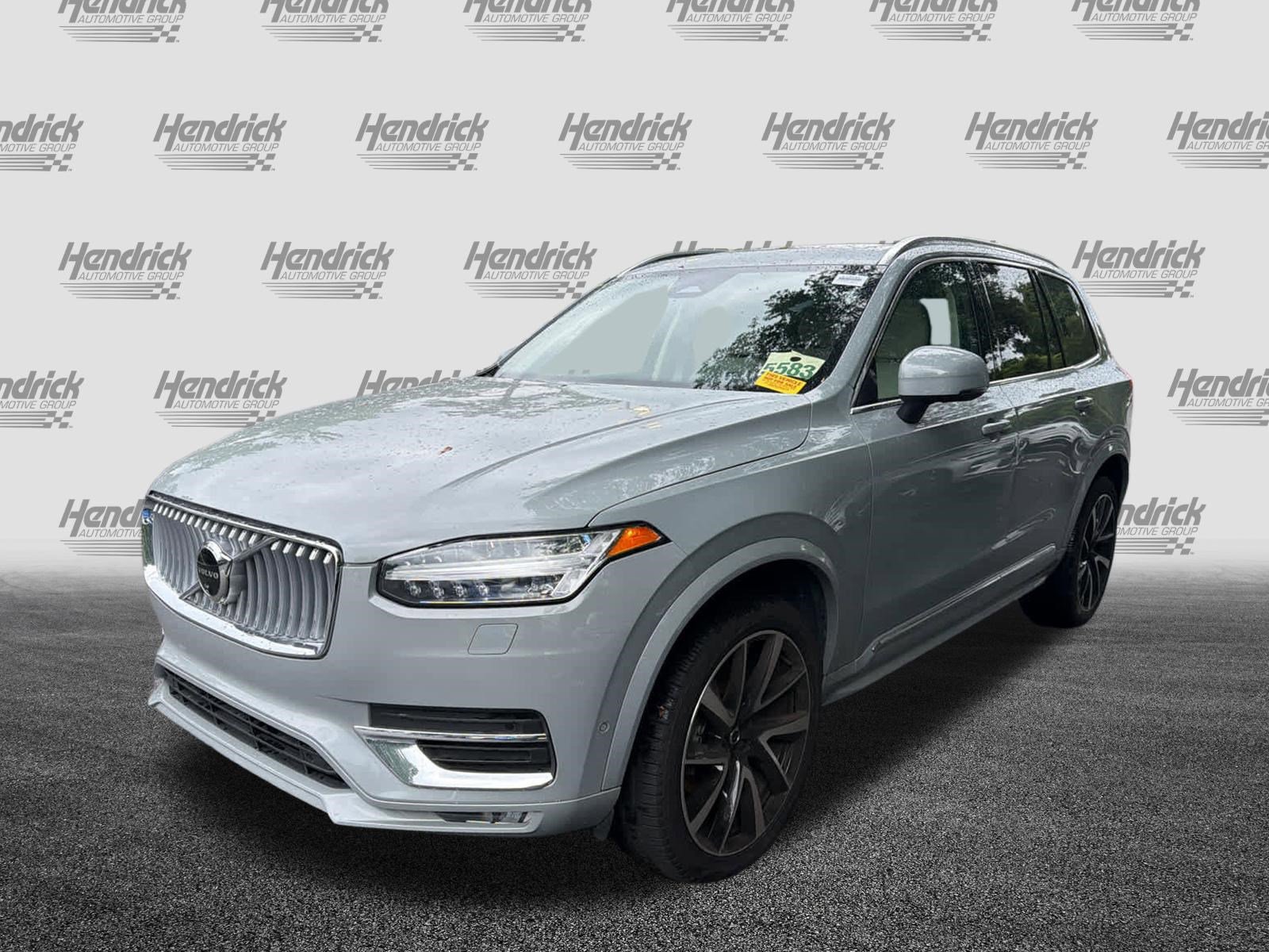 Used 2025 Volvo XC90 B5 Plus w/ Protection Package Premier AWD/4WD image 8