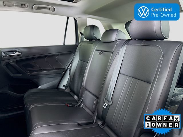 Certified 2022 Volkswagen Tiguan SE w/ Panoramic Sunroof Package image 25