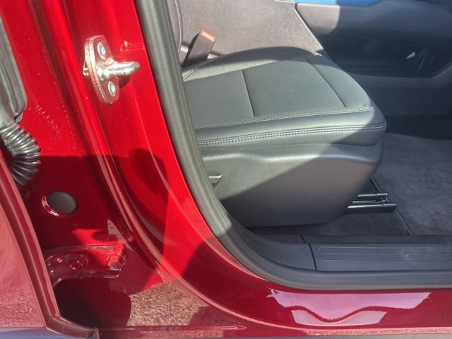 New 2026 Chevrolet Equinox EV LT image 33