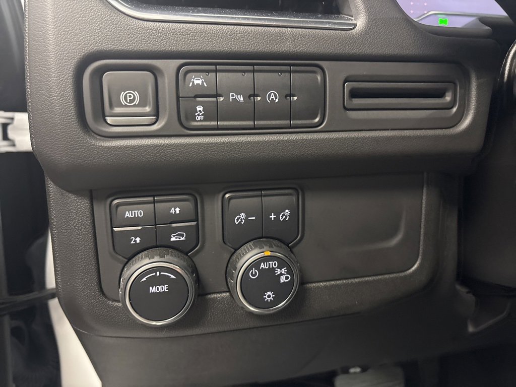 Used 2024 Chevrolet Tahoe RST image 16