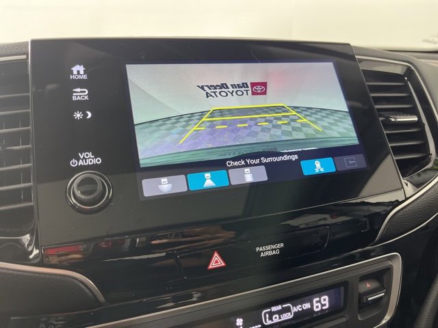 Used 2019 Honda Pilot Touring image 22