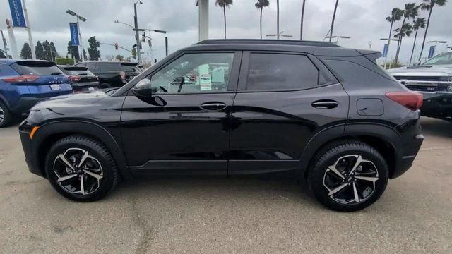 Certified 2022 Chevrolet TrailBlazer RS w/ Convenience Package image 5