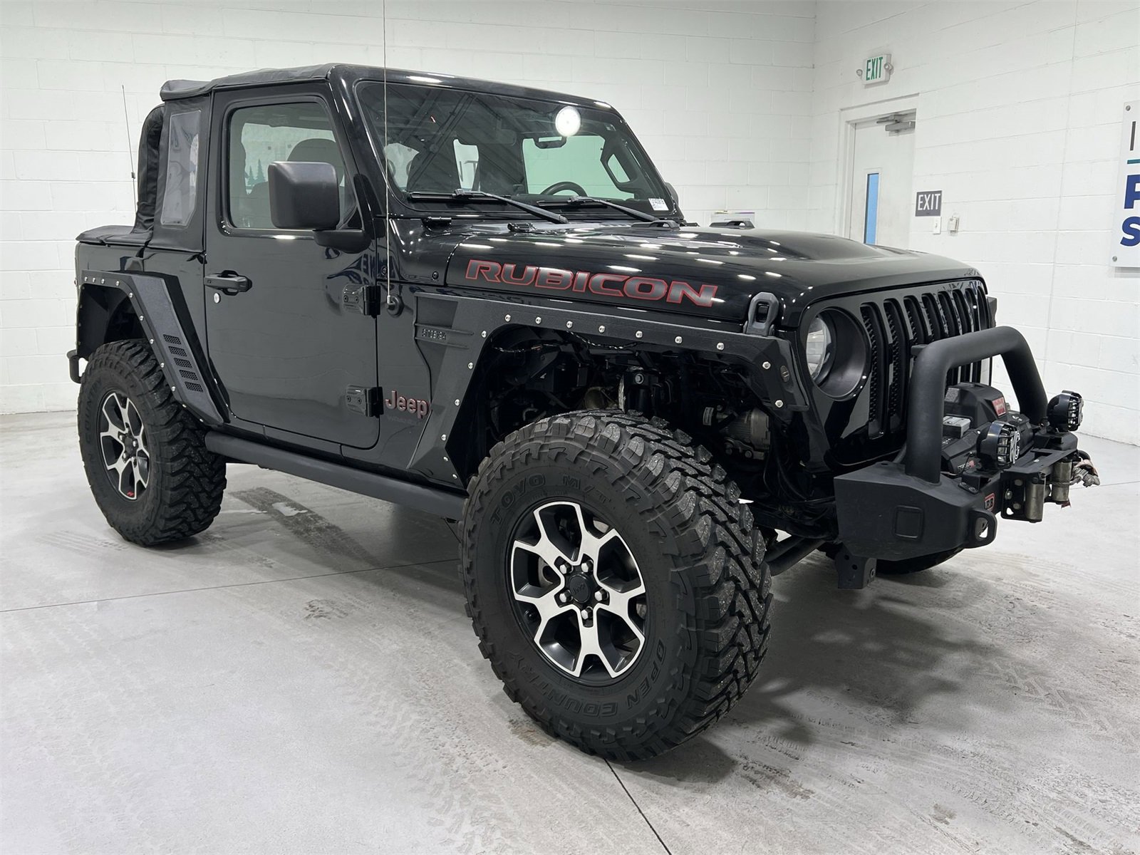 Used 2022 Jeep Wrangler Rubicon image 2