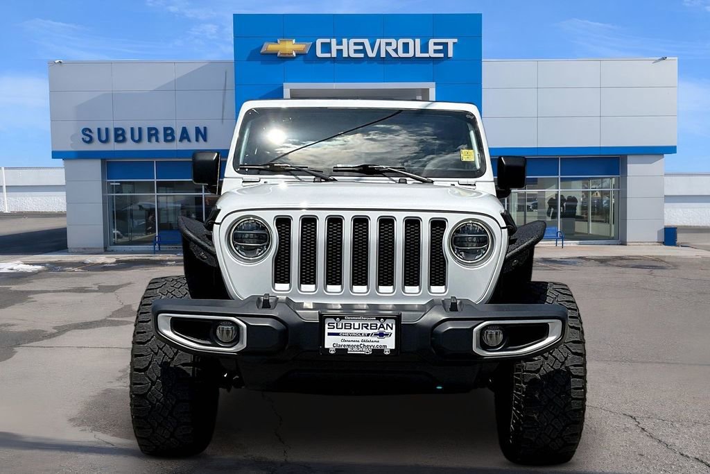 Used 2019 Jeep Wrangler Unlimited Sahara w/ Dual Top Group AWD/4WD image 3