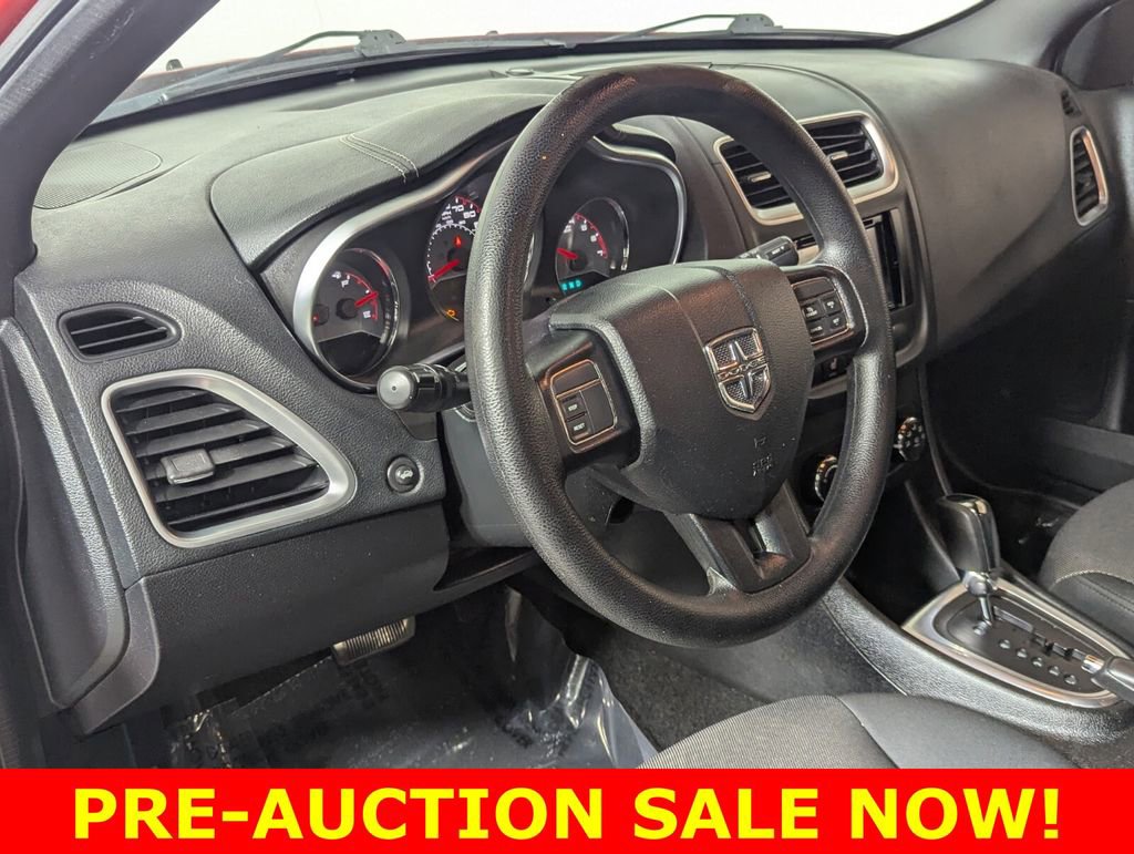 Used 2013 Dodge Avenger SE image 11
