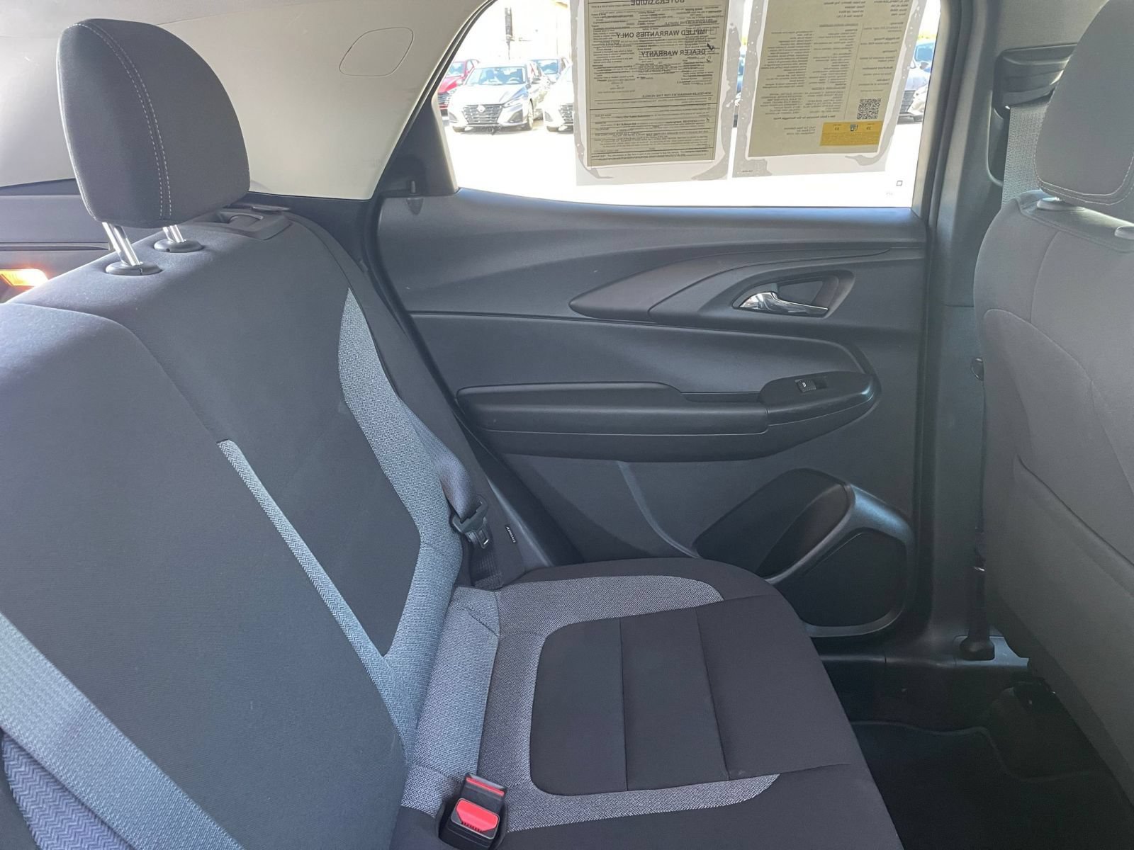 Used 2025 Chevrolet TrailBlazer LT FWD image 37