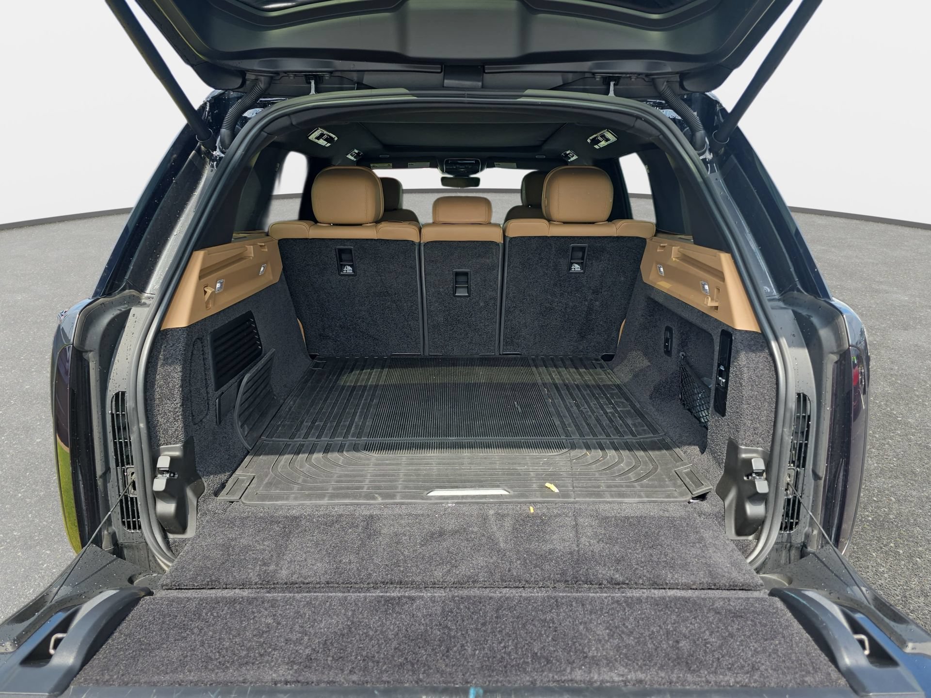 Used 2024 Land Rover Range Rover SE AWD/4WD image 12