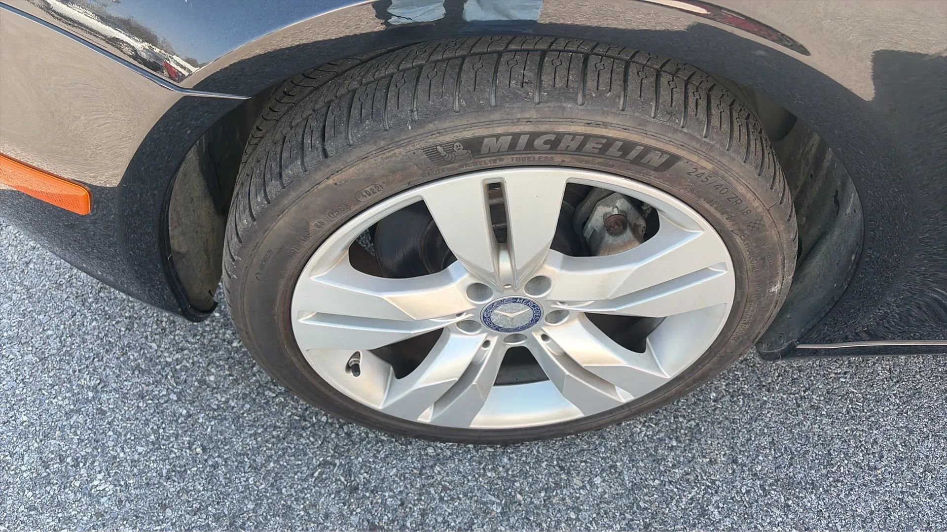 Used 2010 Mercedes-Benz CLS 550 image 26