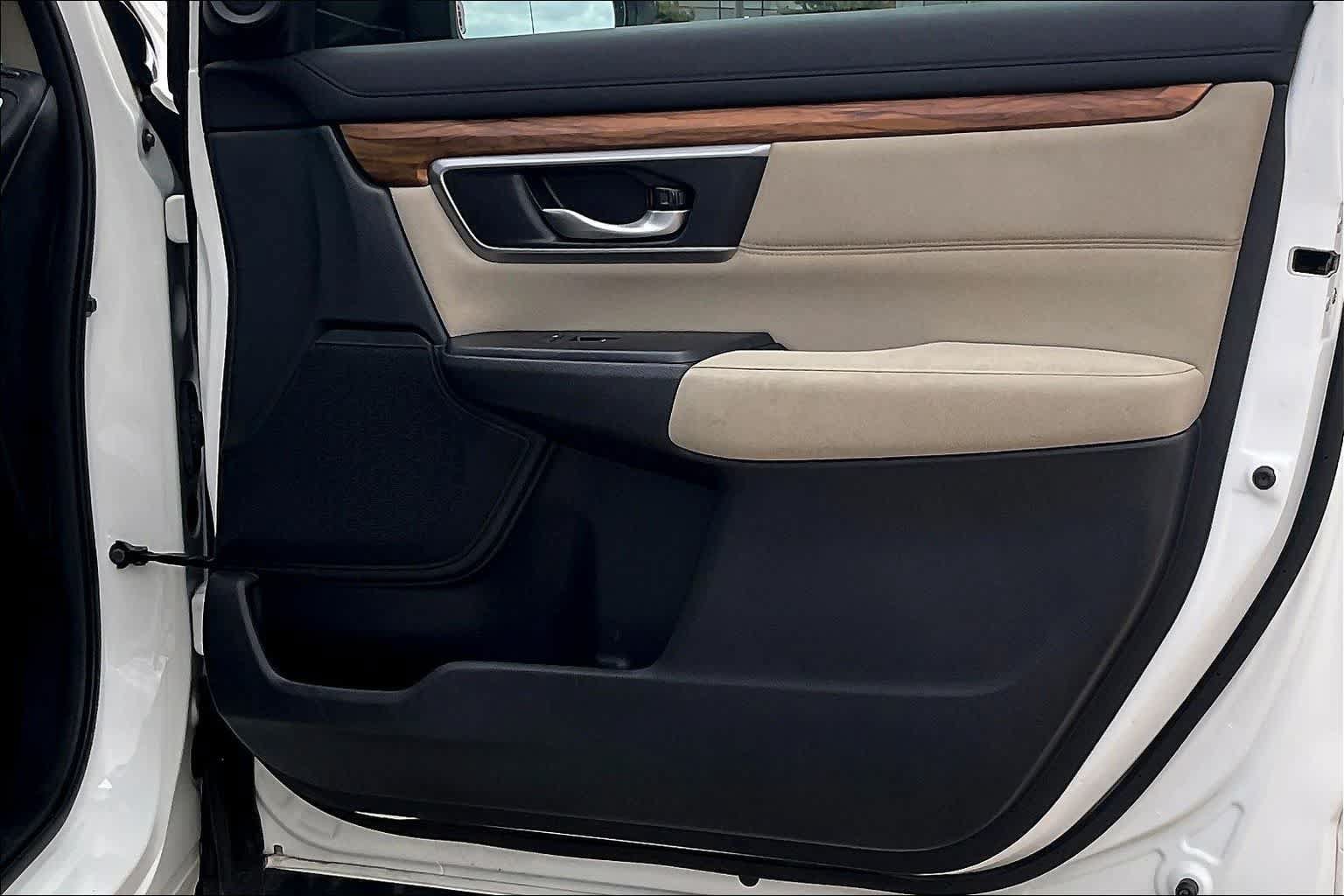 Used 2018 Honda CR-V EX image 27