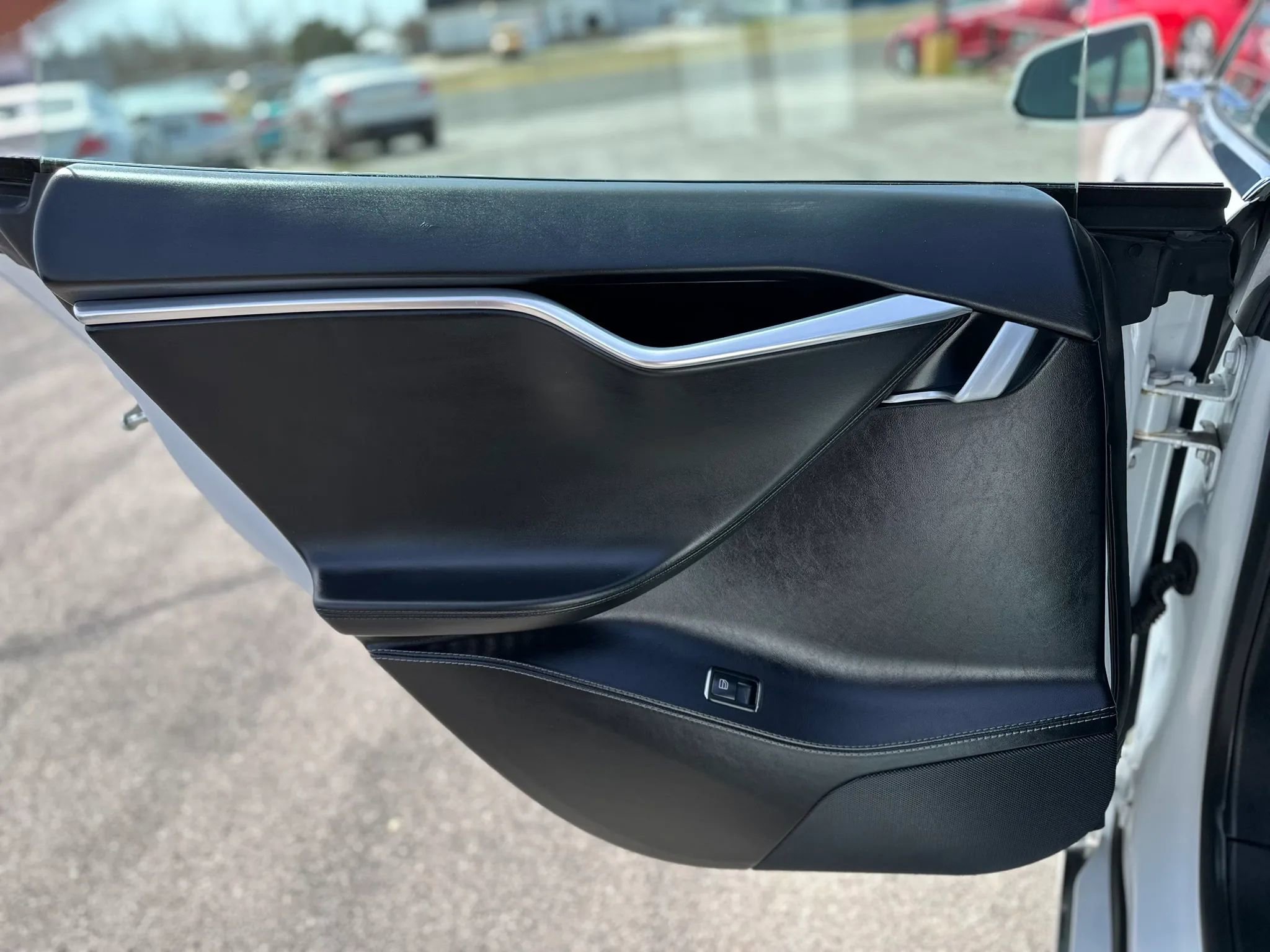 Used 2017 Tesla Model S 75D AWD/4WD image 14