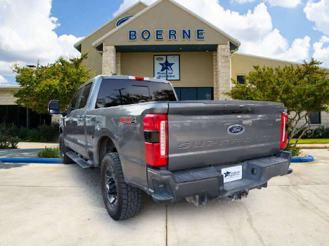 Used 2024 Ford F250 Lariat w/ Lariat Ultimate Package AWD/4WD image 3