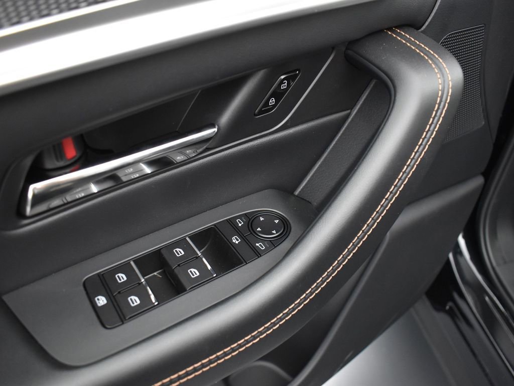 New 2026 MAZDA CX-70 3.3 Turbo w/ Premium Plus Pkg image 9