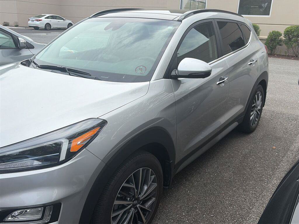 Certified 2021 Hyundai Tucson Ultimate w/ Cargo Package AWD/4WD image 2