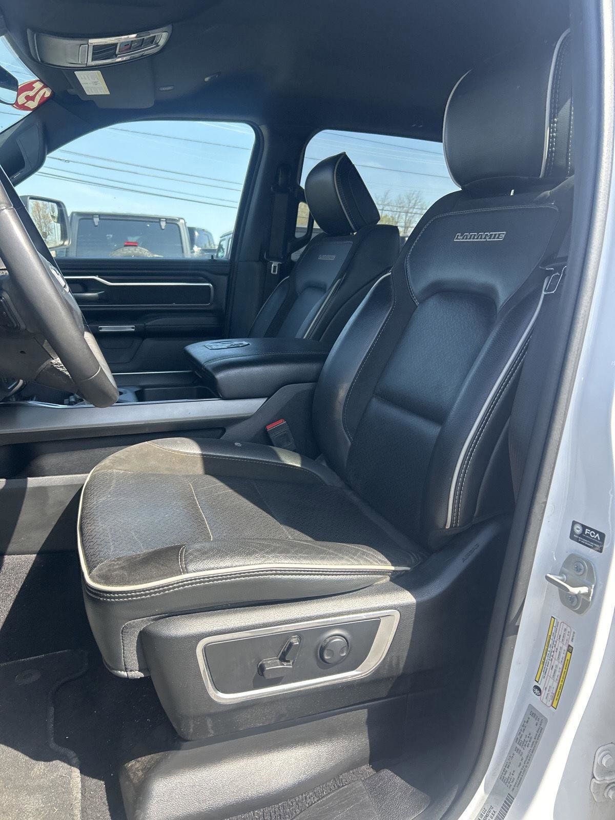 Used 2025 RAM 1500 Laramie image 8