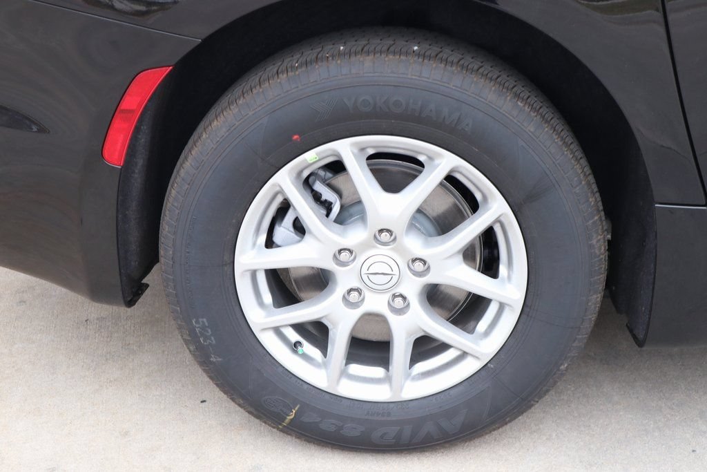 New 2026 Chrysler Pacifica Select FWD image 19