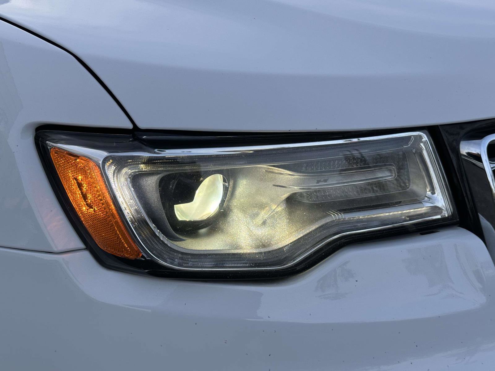 Used 2020 Jeep Grand Cherokee Overland image 7