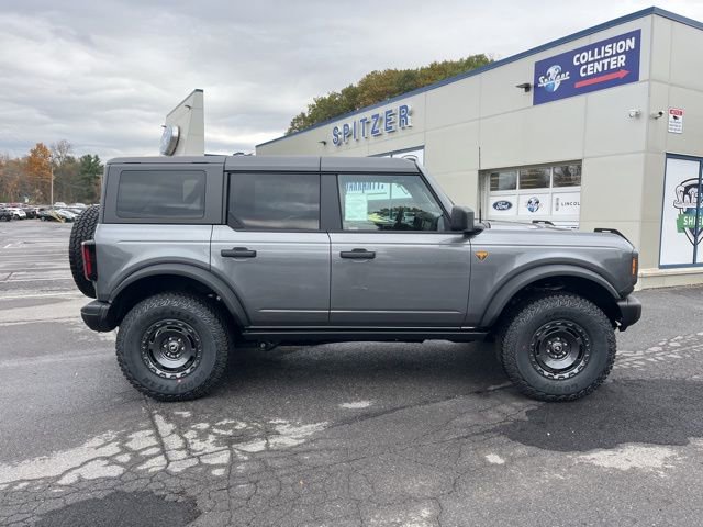 New 2025 Ford Bronco Badlands w/ Sasquatch Package AWD/4WD image 4
