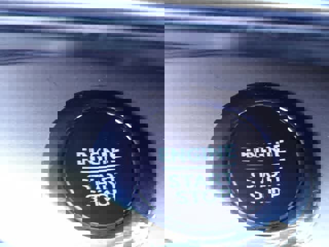 Used 2023 Ford Explorer XLT w/ Equipment Group 202A image 24