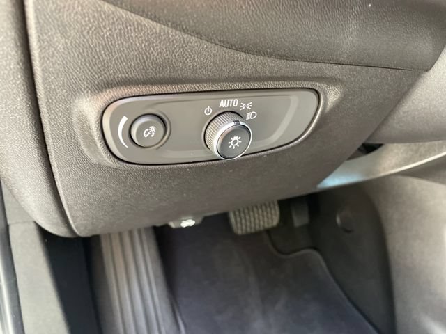Used 2019 Chevrolet Equinox LT AWD/4WD image 26