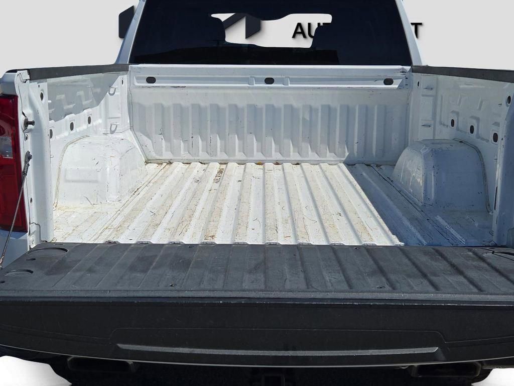 Used 2021 Chevrolet Silverado 1500 LT Trail Boss w/ LPO, Dark Essentials Package image 11