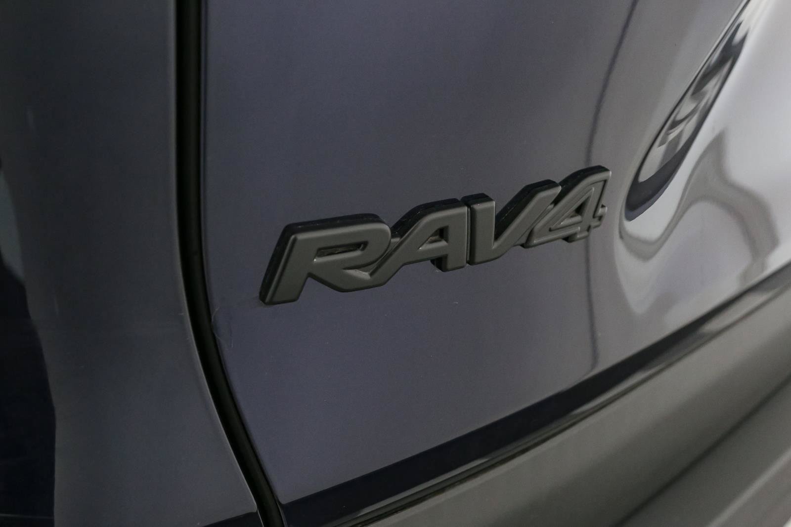 Used 2023 Toyota RAV4 XLE w/ Convenience Package AWD/4WD image 10