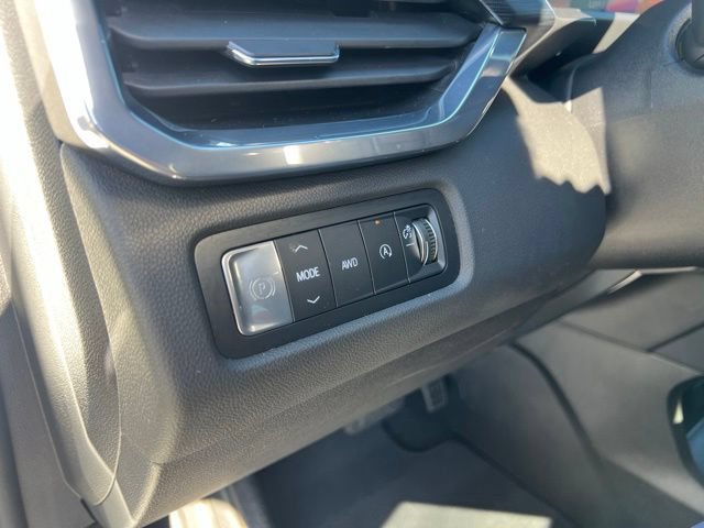 Used 2024 GMC Acadia Elevation AWD/4WD image 16