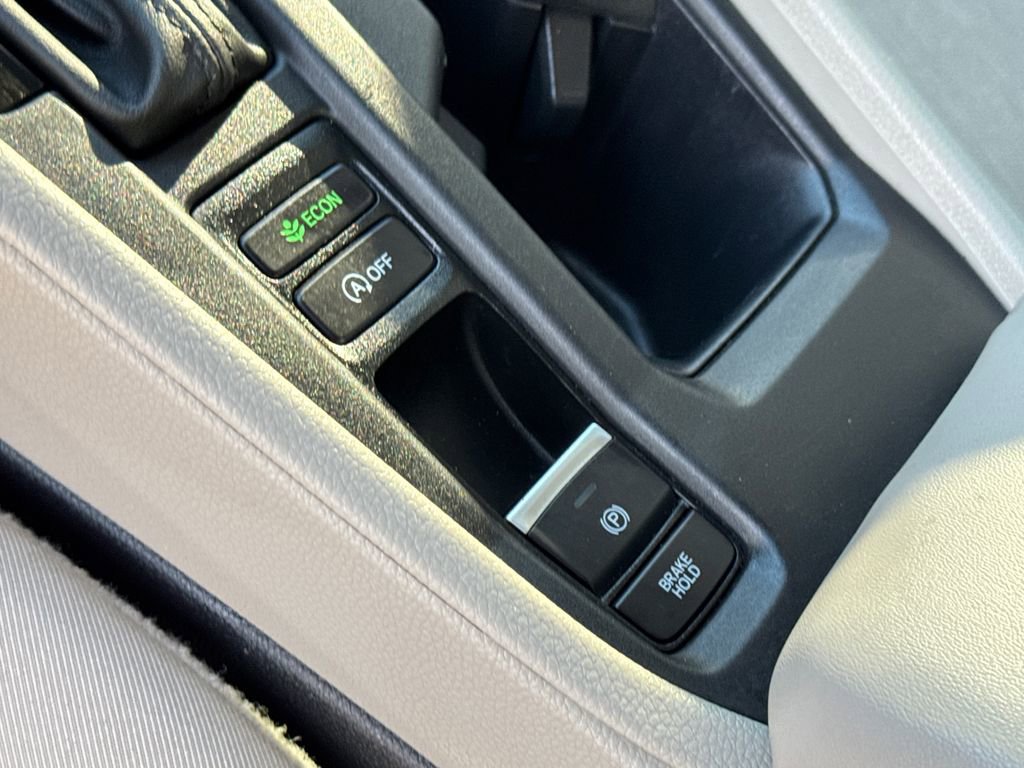 Used 2023 Honda Accord LX image 24
