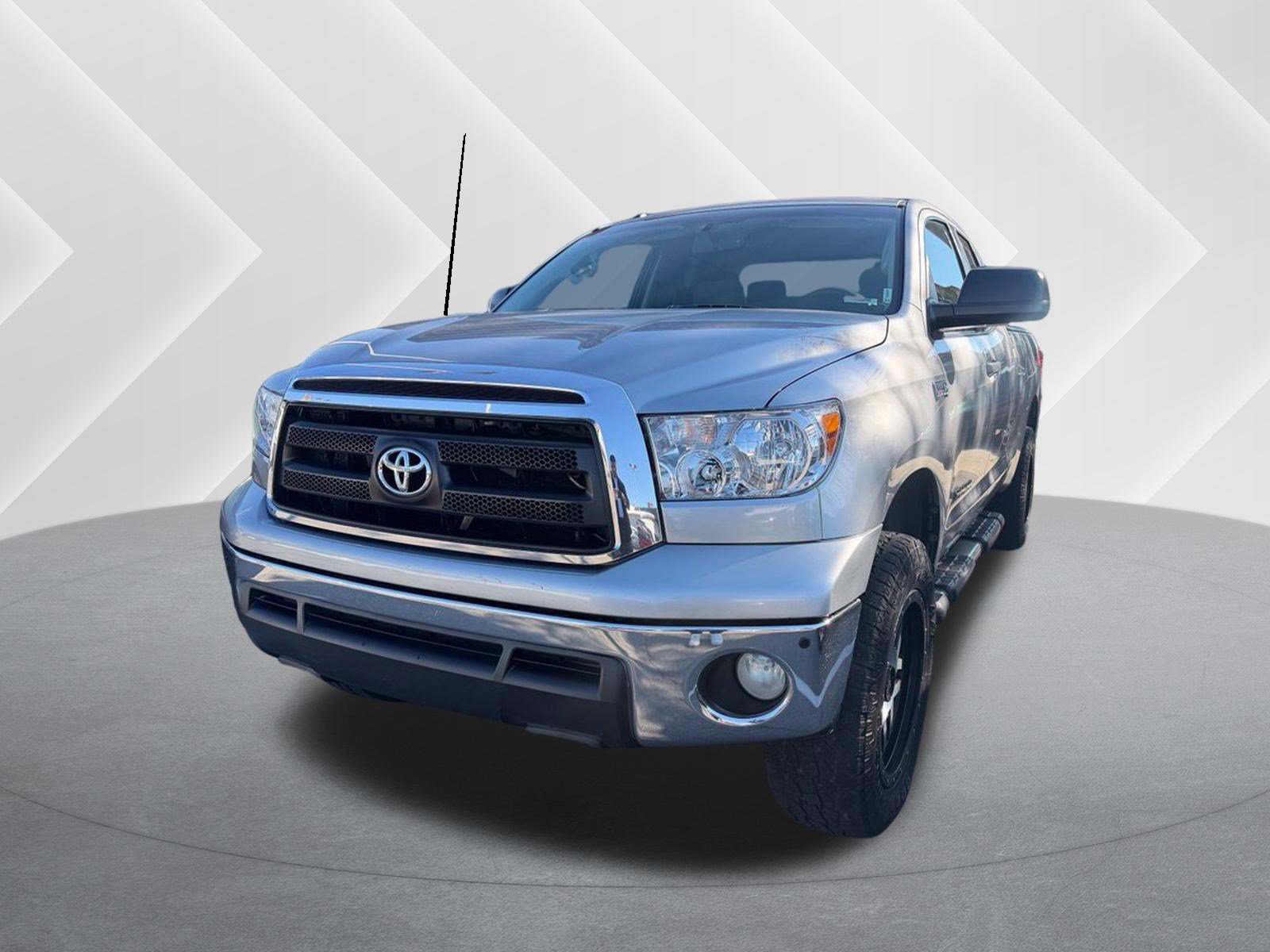 Used 2010 Toyota Tundra 4x4 Double Cab