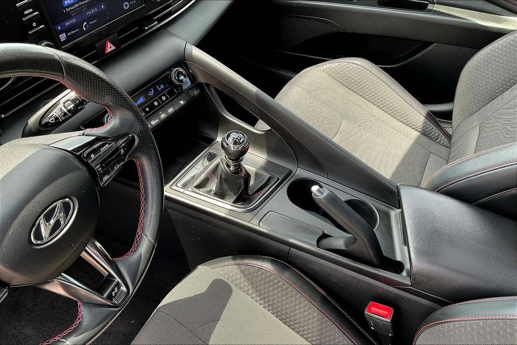 Used 2022 Hyundai Elantra N Line FWD image 9