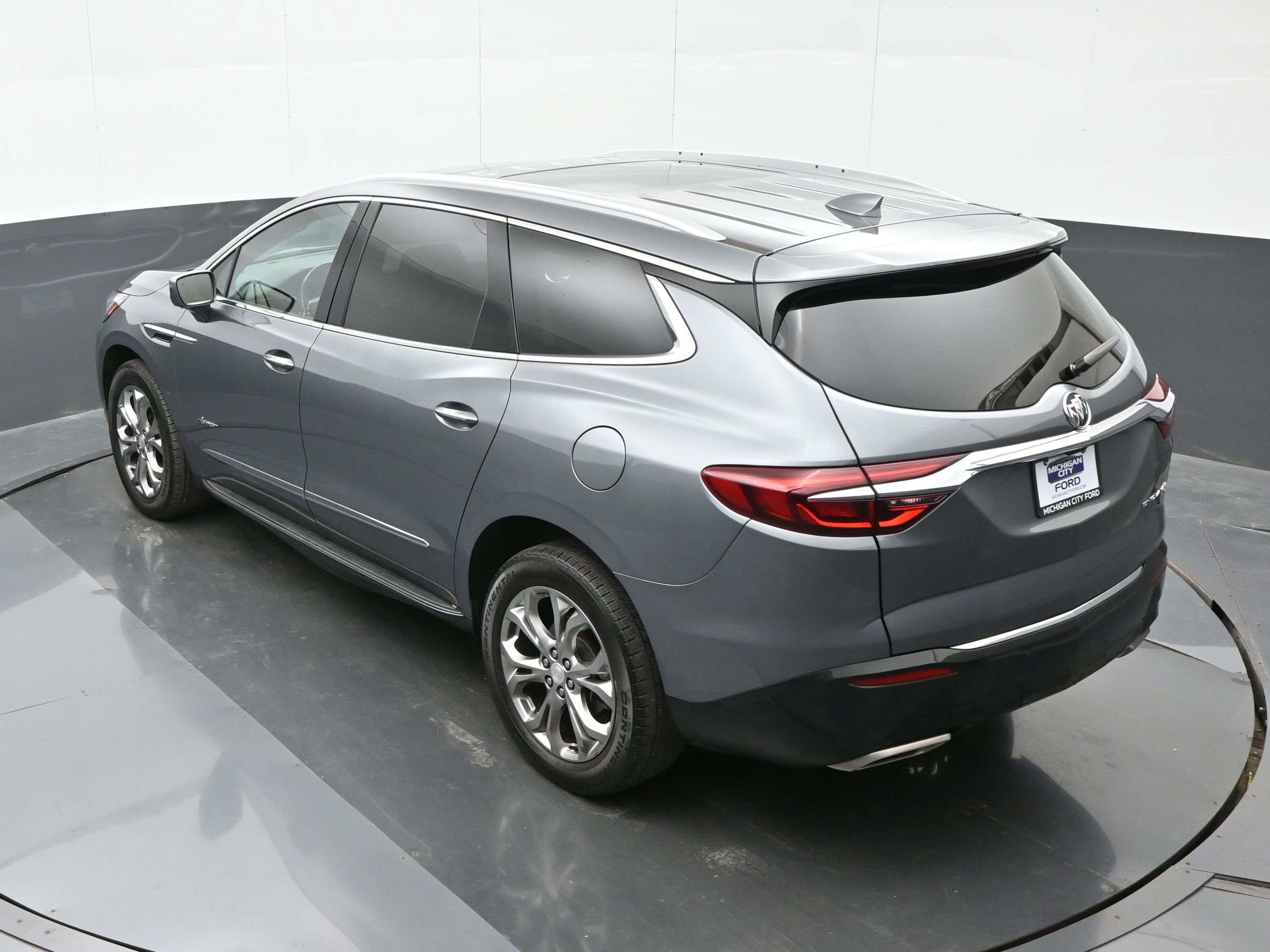 Used 2019 Buick Enclave Avenir w/ Avenir Technology Package image 36