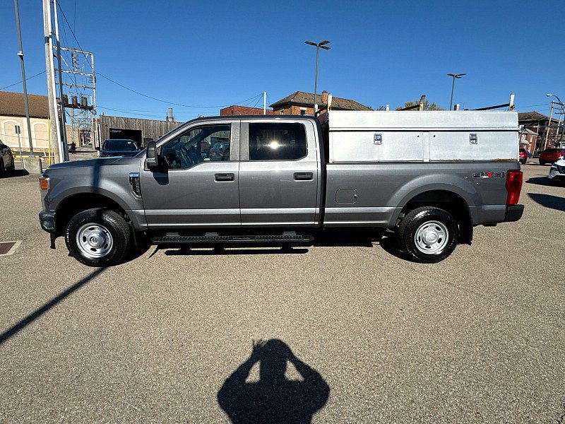 Used 2022 Ford F250 XL w/ Power Equipment Group AWD/4WD image 4