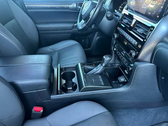Used 2022 Lexus GX 460 w/ Black Line Special Edition AWD/4WD image 20