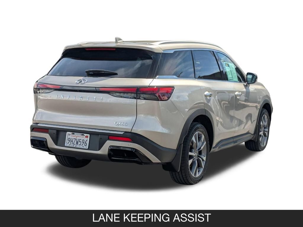 Used 2023 INFINITI QX60 Luxe w/ Performance Audio Package FWD image 8