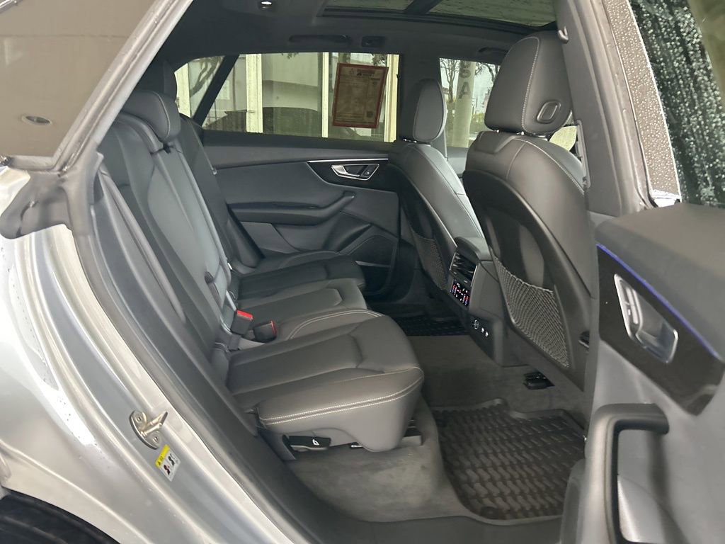 Used 2019 Audi Q8 Premium Plus image 25