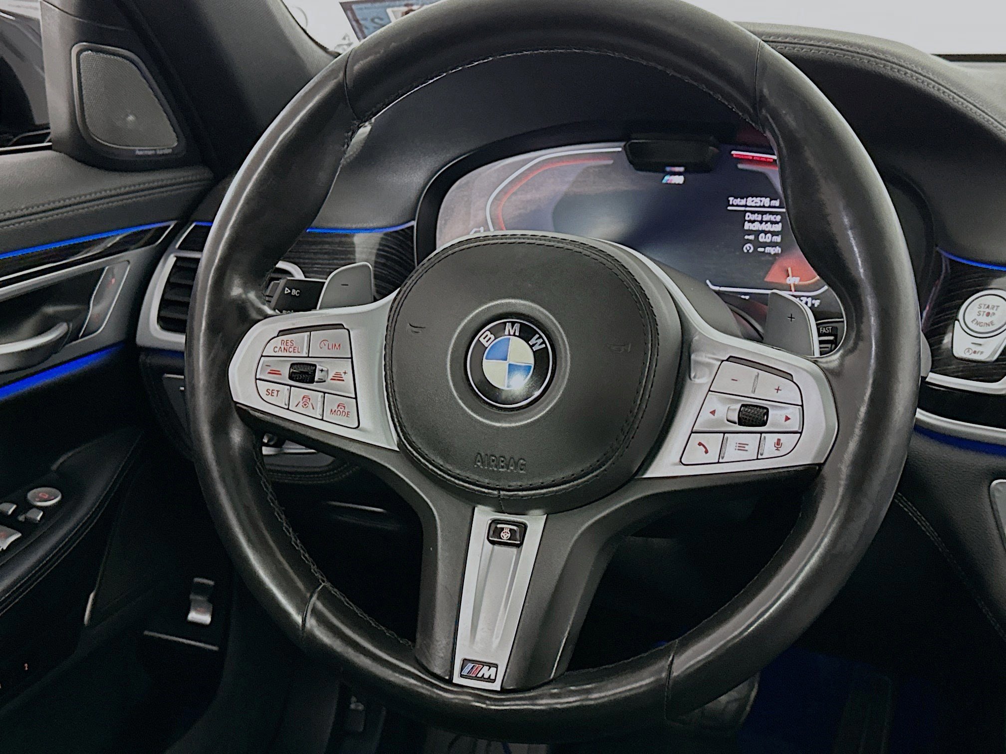 Used 2020 BMW 750i xDrive w/ M Sport Package AWD/4WD image 8