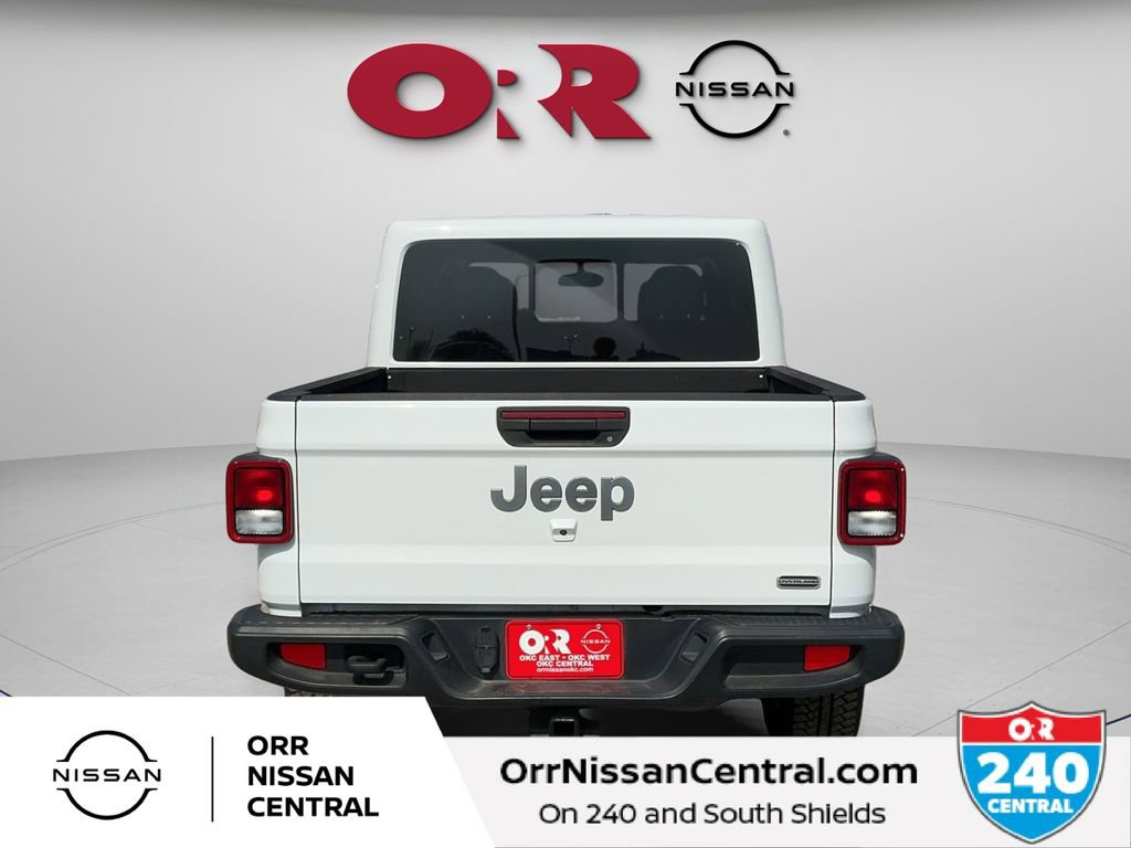 Used 2020 Jeep Gladiator Overland w/ Cold Weather Group image 6