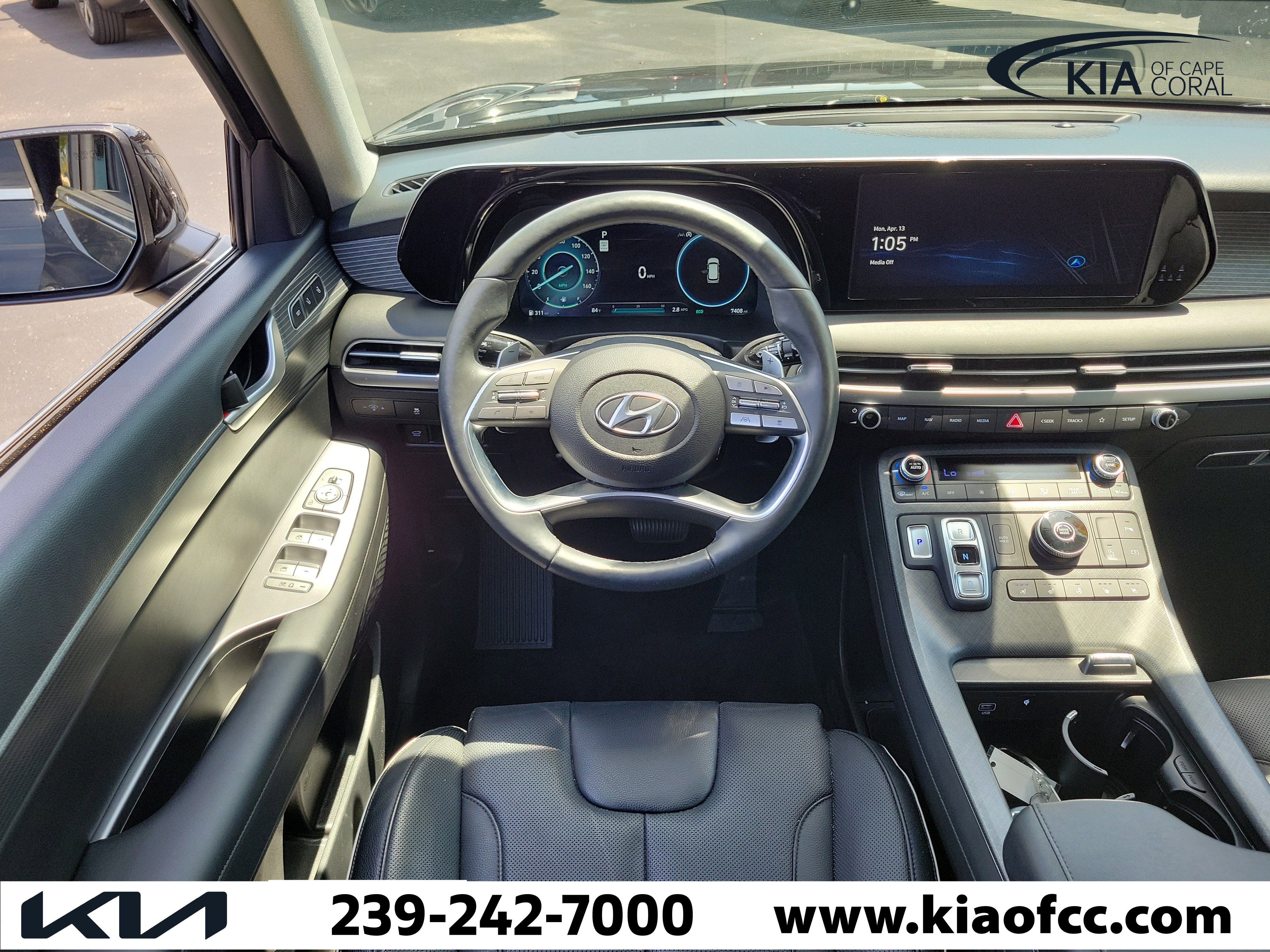 Used 2025 Hyundai Palisade Limited image 18