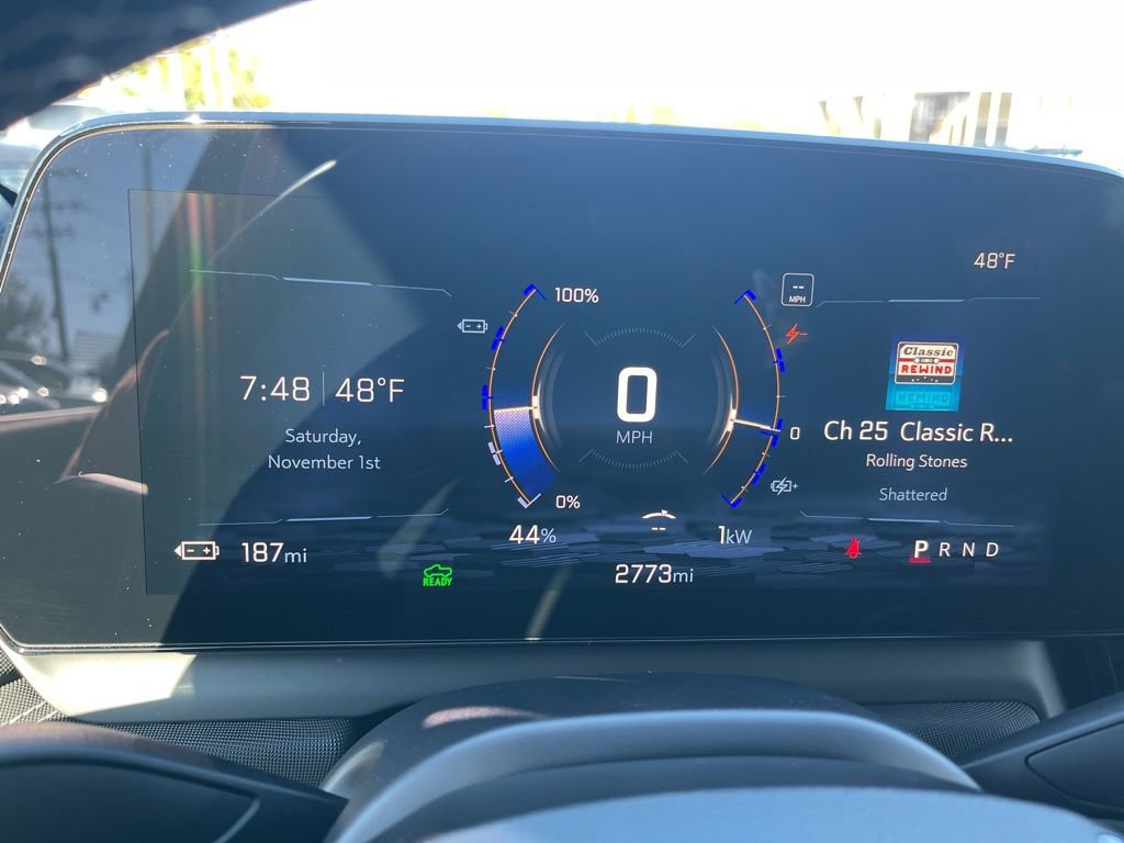 Used 2025 Chevrolet Silverado EV LT AWD/4WD image 21