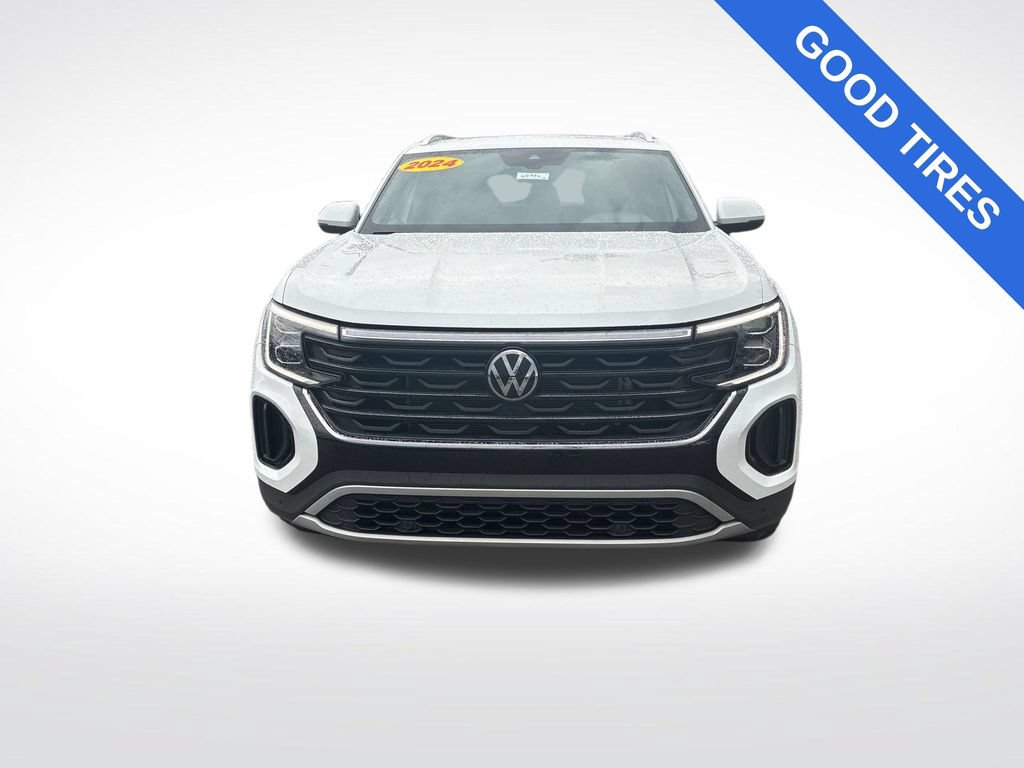 Used 2024 Volkswagen Atlas Cross Sport SE AWD/4WD image 8
