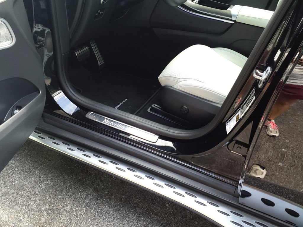 Certified 2025 Mercedes-Benz GLC 350e 4MATIC image 19