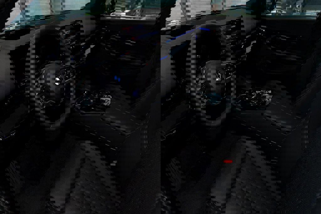 Used 2026 BMW 530i xDrive w/ Premium Package AWD/4WD image 15