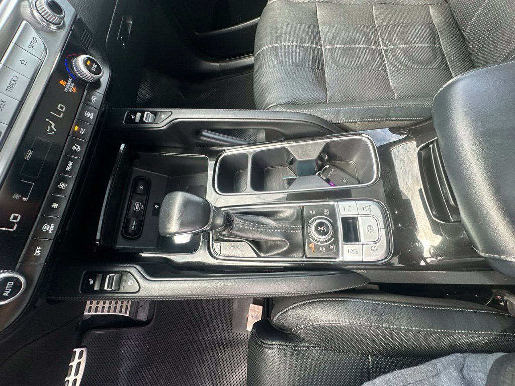Used 2022 Kia Telluride SX w/ Nightfall Edition Package AWD/4WD image 18