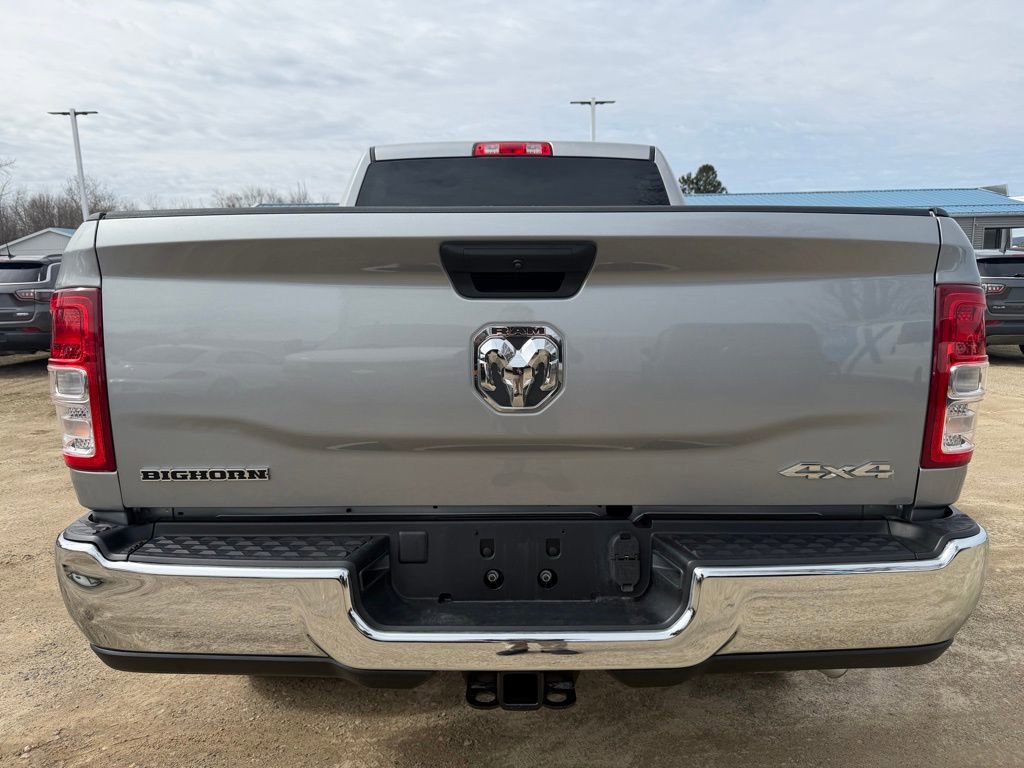Used 2024 RAM 2500 Big Horn w/ Bed Utility Group image 4