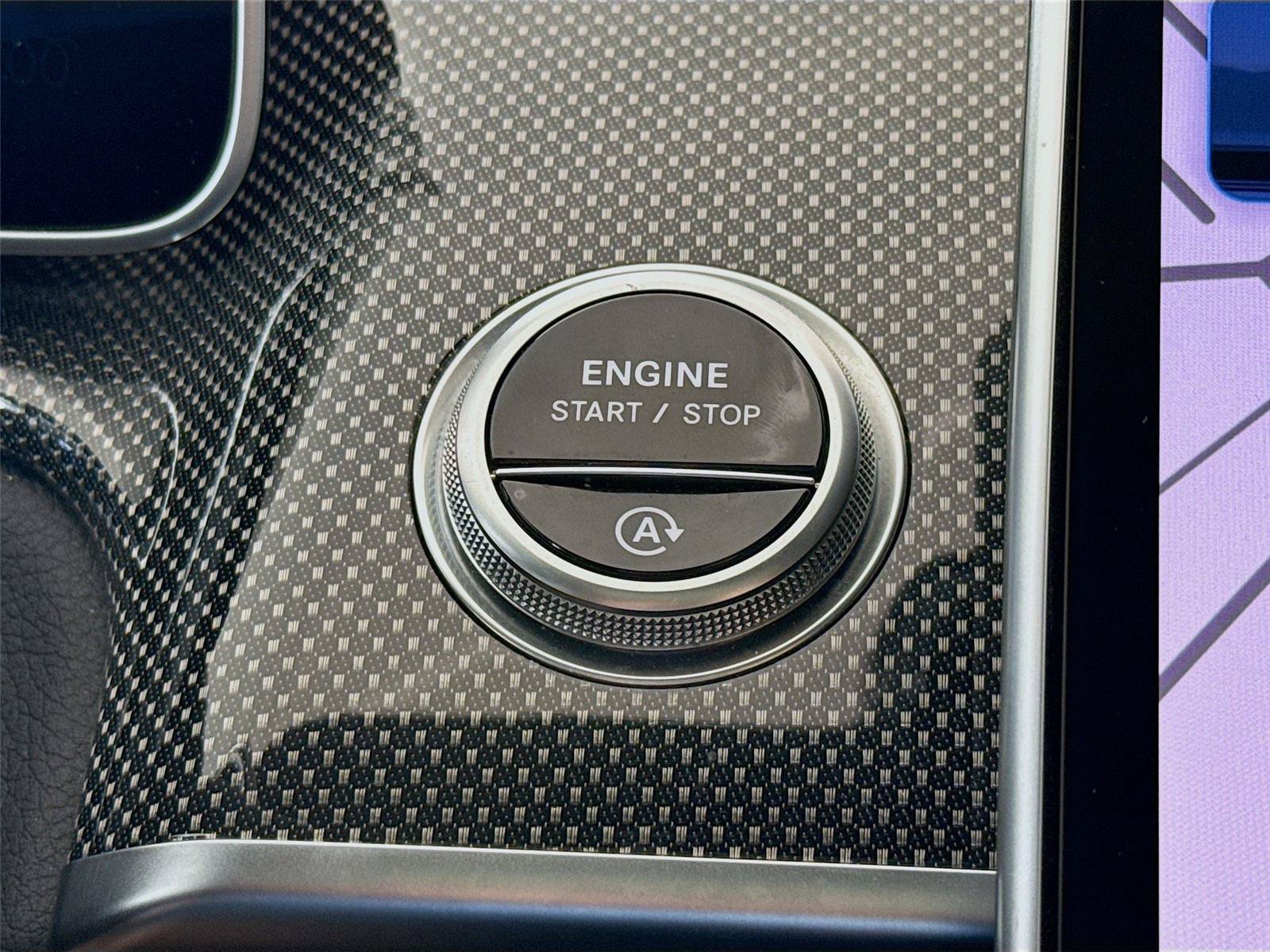 Used 2022 Mercedes-Benz S 500 4MATIC w/ AMG Line Package image 15