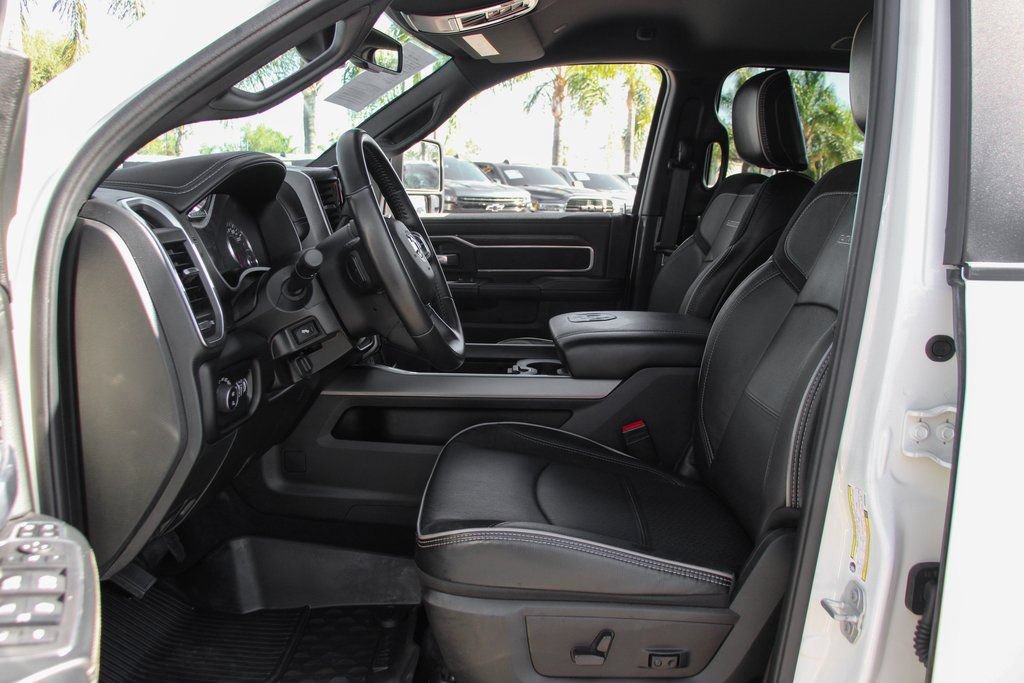 Used 2024 RAM 3500 Laramie w/ Night Edition AWD/4WD image 18