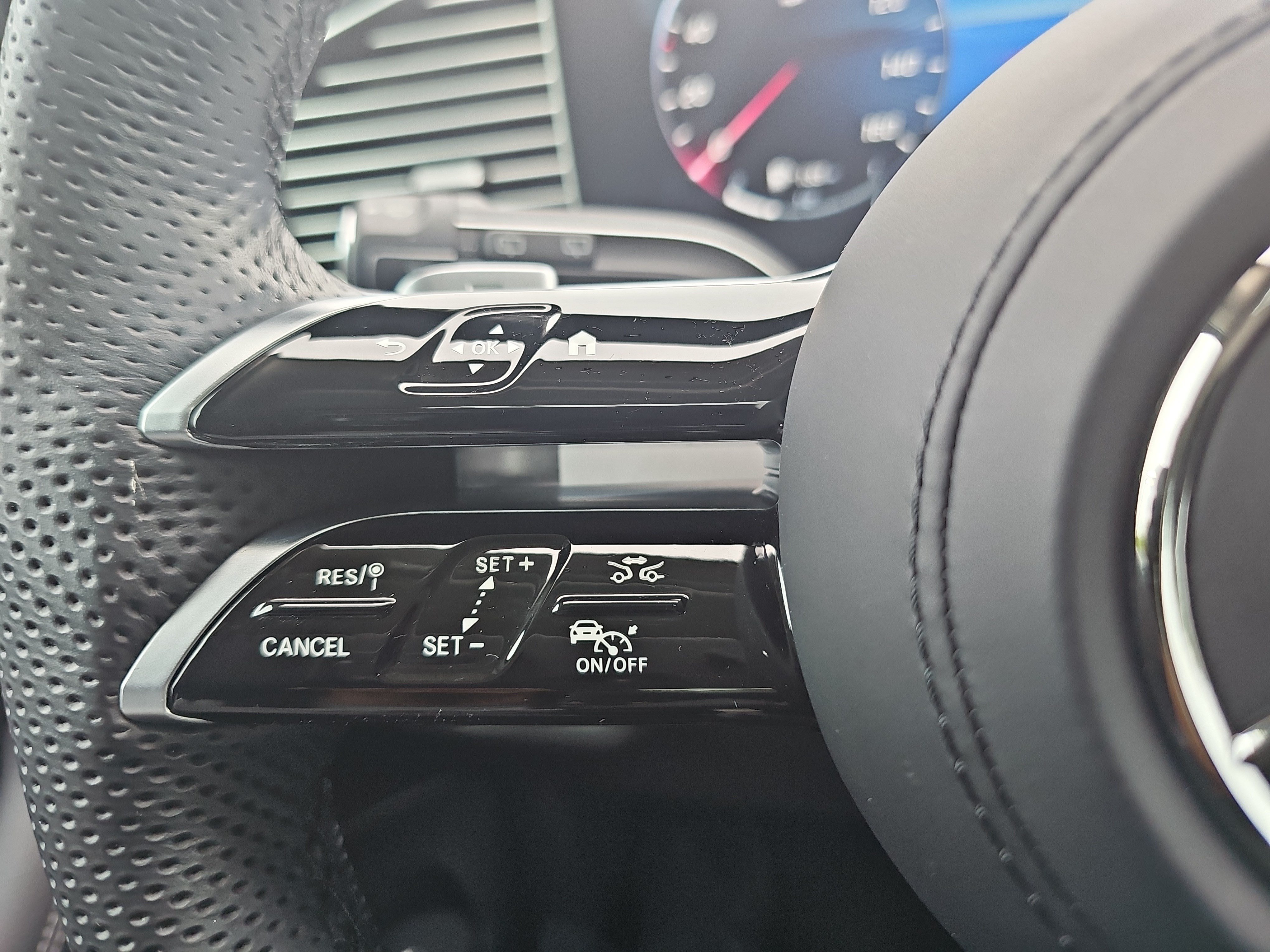 Certified 2024 Mercedes-Benz GLS 450 4MATIC image 20
