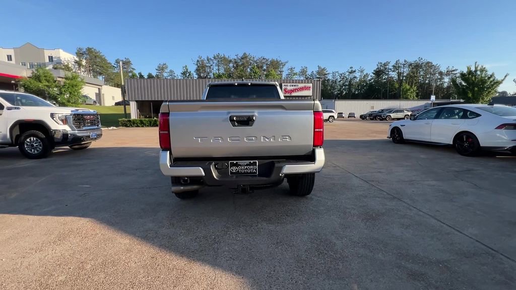 Used 2024 Toyota Tacoma TRD Sport RWD image 5