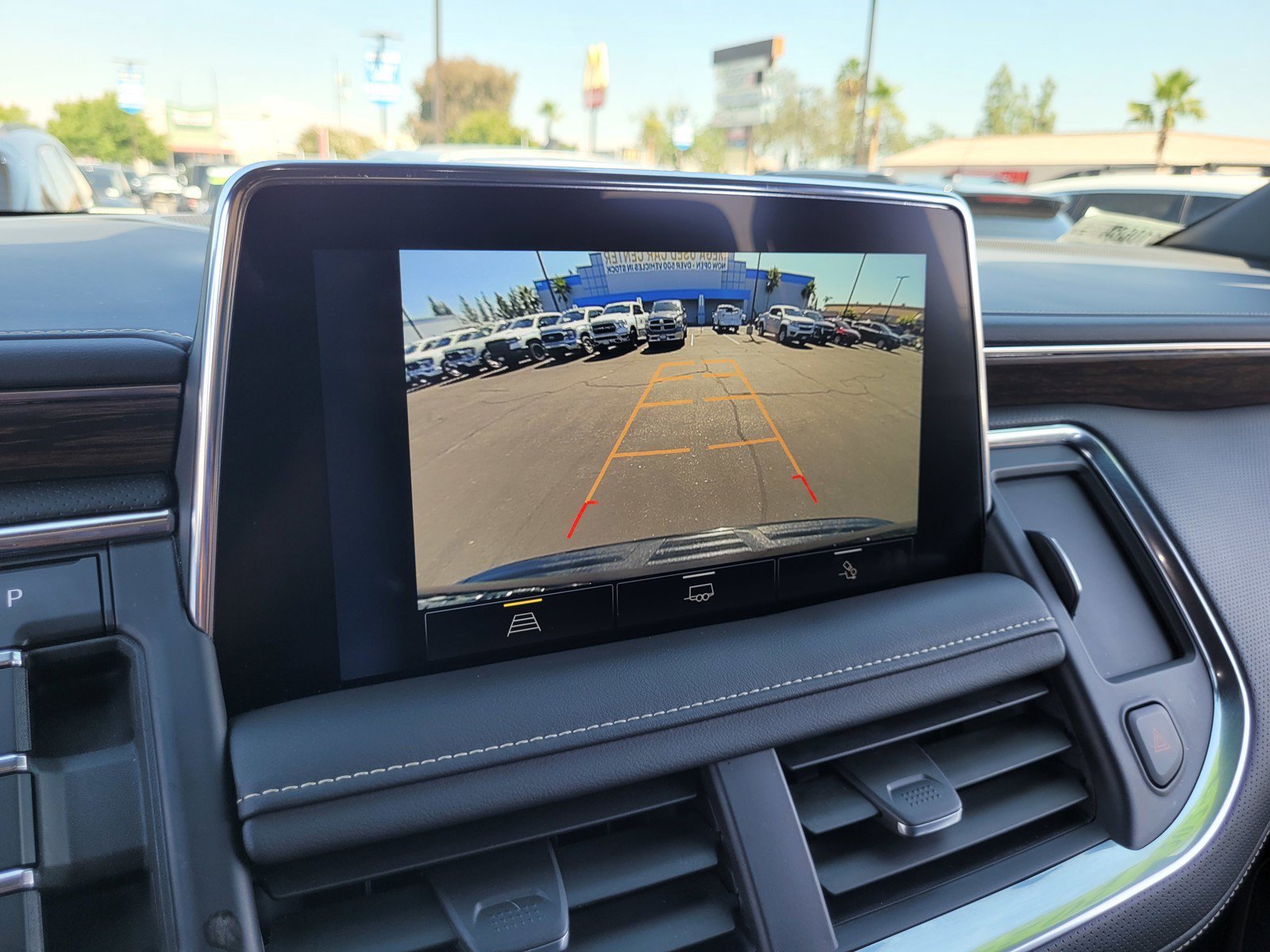 Used 2024 Chevrolet Tahoe Premier w/ Max Trailering Package AWD/4WD image 18